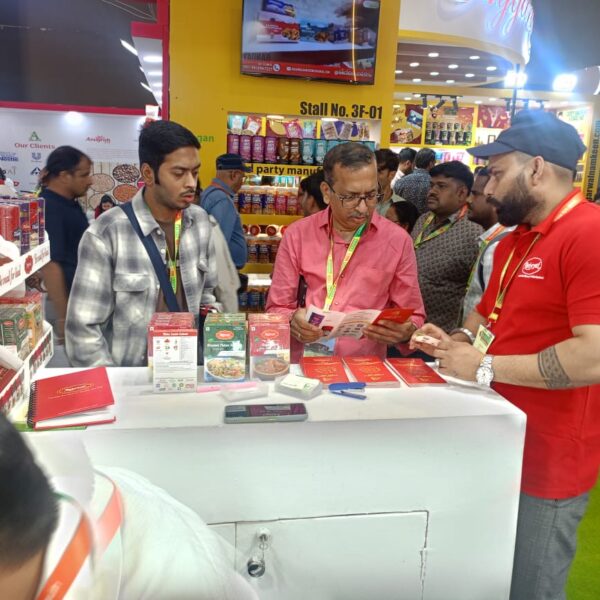 Explaining our authentic Kashmiri blends to a food enthusiast.